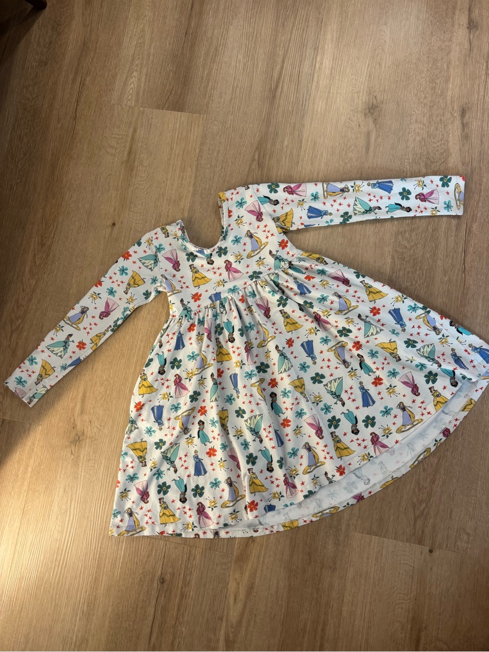 Hanna Andersson Disney princess dress Size 8 pockets spin